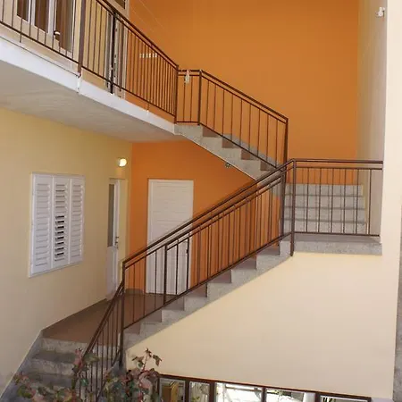 4332c Daire